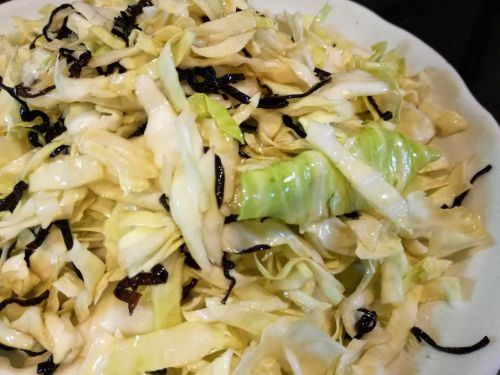 オメガ3【1食31円】キャベツ塩昆布のえごま油和えの簡単レシピ