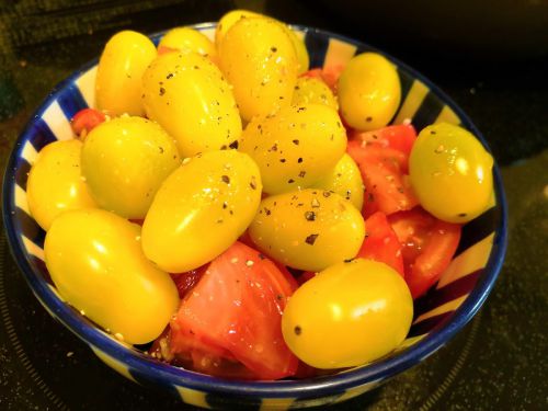 【1食87円】痩せる油de黄色と赤の冷やしトマトサラダの作り方