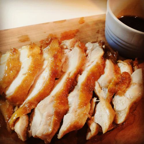 ずぼら飯【1食103円】鶏もも肉そのまま焼鳥の簡単レシピ