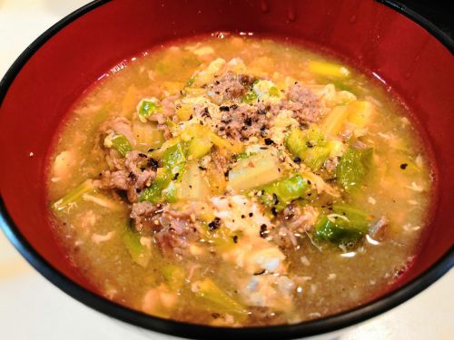 【1食63円】牛こま肉とセロリの中華スープの簡単レシピ
