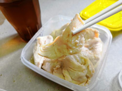 【1食52円】塩こうじ＆白胡椒サラダチキンの電子レンジ簡単レシピ