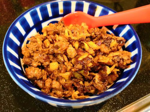 【1食45円】韓国風食べる肉ラー油の自炊レシピ