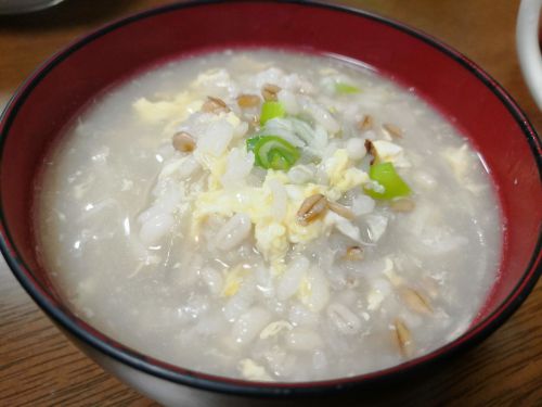 【1食35円】スーパー大麦もち麦ごはん大根雑炊の自炊レシピ