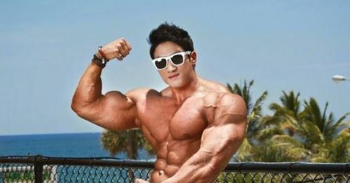 韓国人ボディビルダー「ファン・チョルスン」の筋肉が驚愕！筋トレ視点で語ってみる！