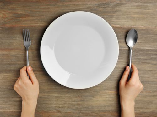 空腹がもたらす11の効果。お腹がすいている方が健康になれる？