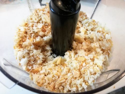 残った食パンdeパン粉を作る方法～自然乾燥→フープロ→冷凍ストックが便利～